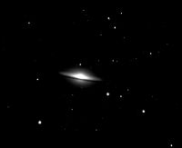 m104 M 104 'Galaxie du sombrero' - Galaxie spirale - Vierge - Mag. 8,7 - Dim.6'x2,6'