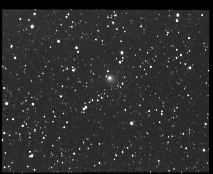 comete_k4 Comte C/2003 K4 LINEAR<br>
19/05/04 - Le Champ du Feu (67)<br>
N11 f/3.3 altaz + Watec 120N + VCE 15x10s<br> 
IRIS : opt3, rregister, add3<br>