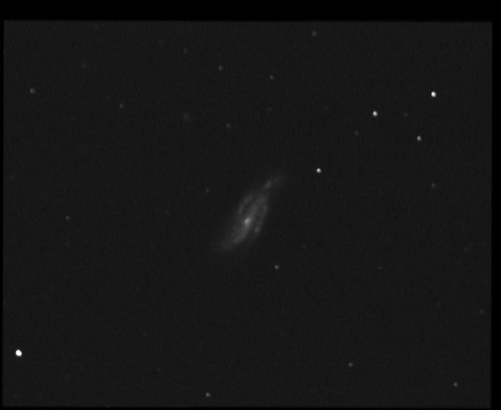 ngc4088 NGC 4088 - Galaxie SAB - Grande Ourse - Mag.10,6 - Dim.5,4'x2,1'<br>
05/06/04 - St Michel Observatoire (04) - FWHM=9