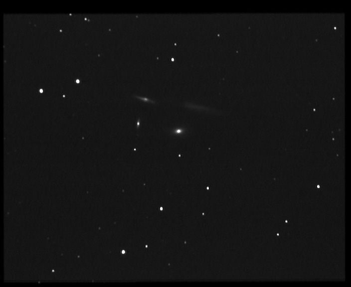 ngc4169 Hickson 61 'The Box' - Galaxies NGC 4169/73/74/75 - Chevelure de Bérénice<br>
07/06/04 - St Michel Observatoire (04) - FWHM=7