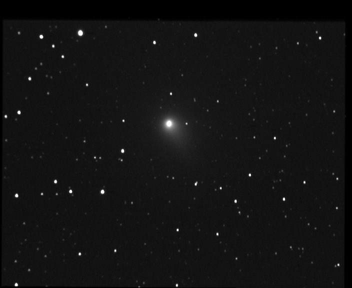 comete_k4 Comète C/2003 K4 LINEAR<br>
05/06/04 - St Michel Observatoire (04) - FWHM=8